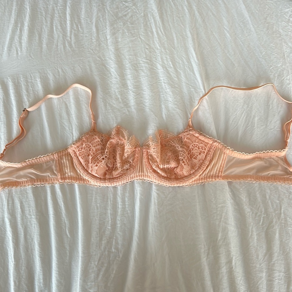 Peach lacy Victoria’s Secret bra